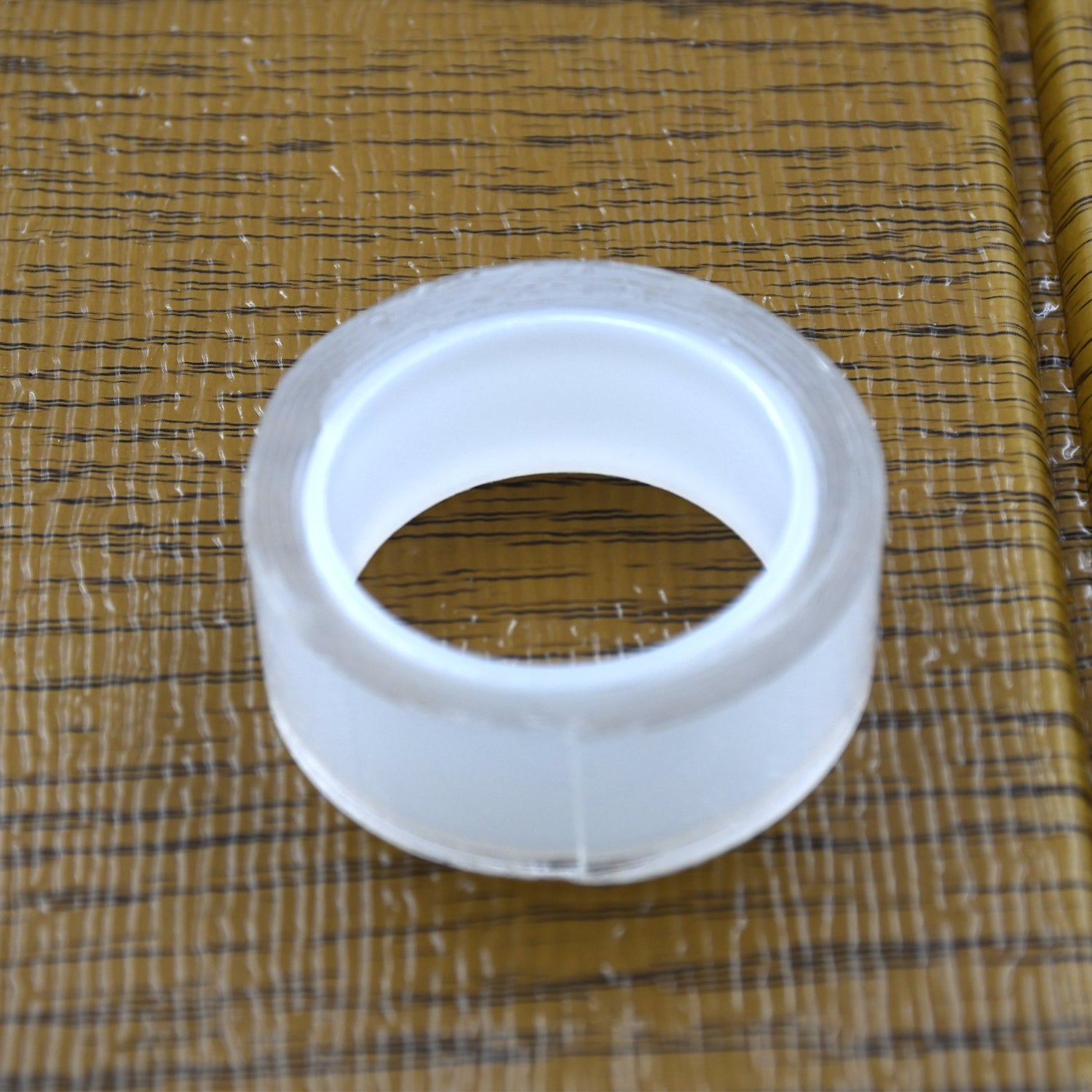 Multipurpose double-sided tape.