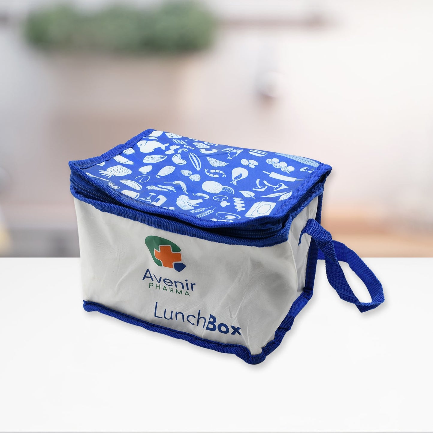 Waterproof and insulated lunch bag, mini size for snacks and meals.