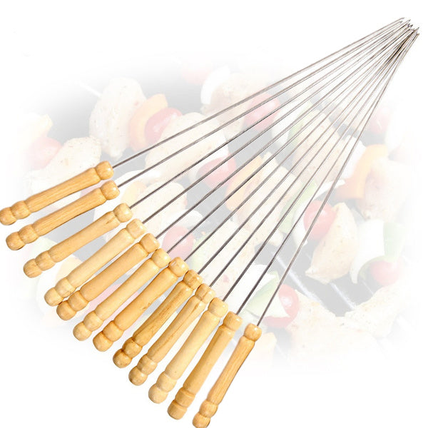 Barbecue skewers with wooden handles for tandoor and grill.