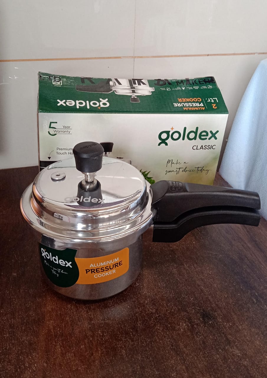 Aluminium Classic Goldex Pressure Cookers With Outer Lid (2 Litres / 5-Year warranty)