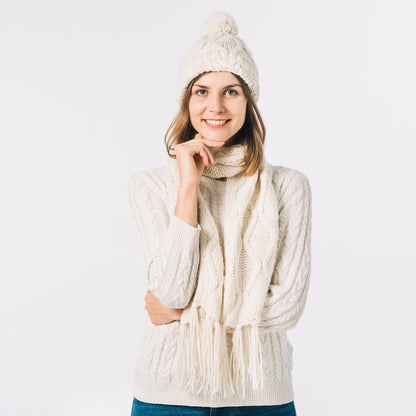 Woolen winter hat with black fur inside