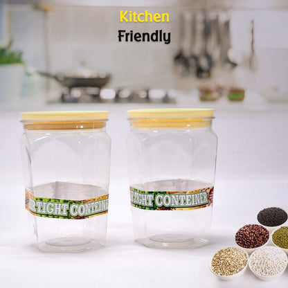 Set of two stackable containers for food storage.