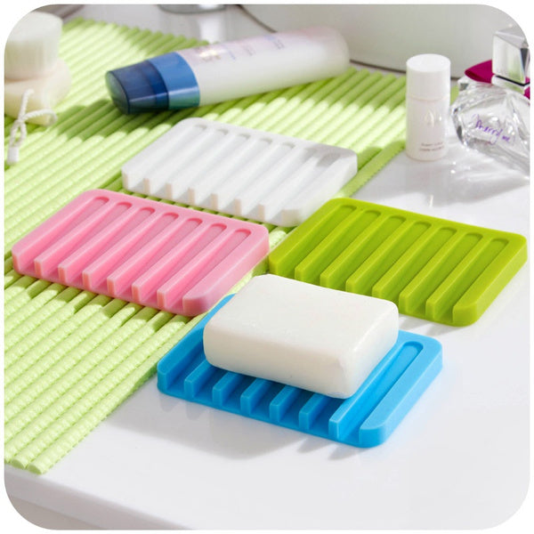 Silicone soap dish with drainage for better drying