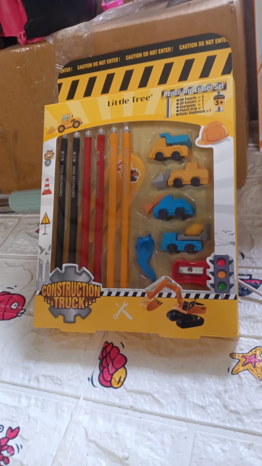 Complete stationery set for kids, construction truck theme