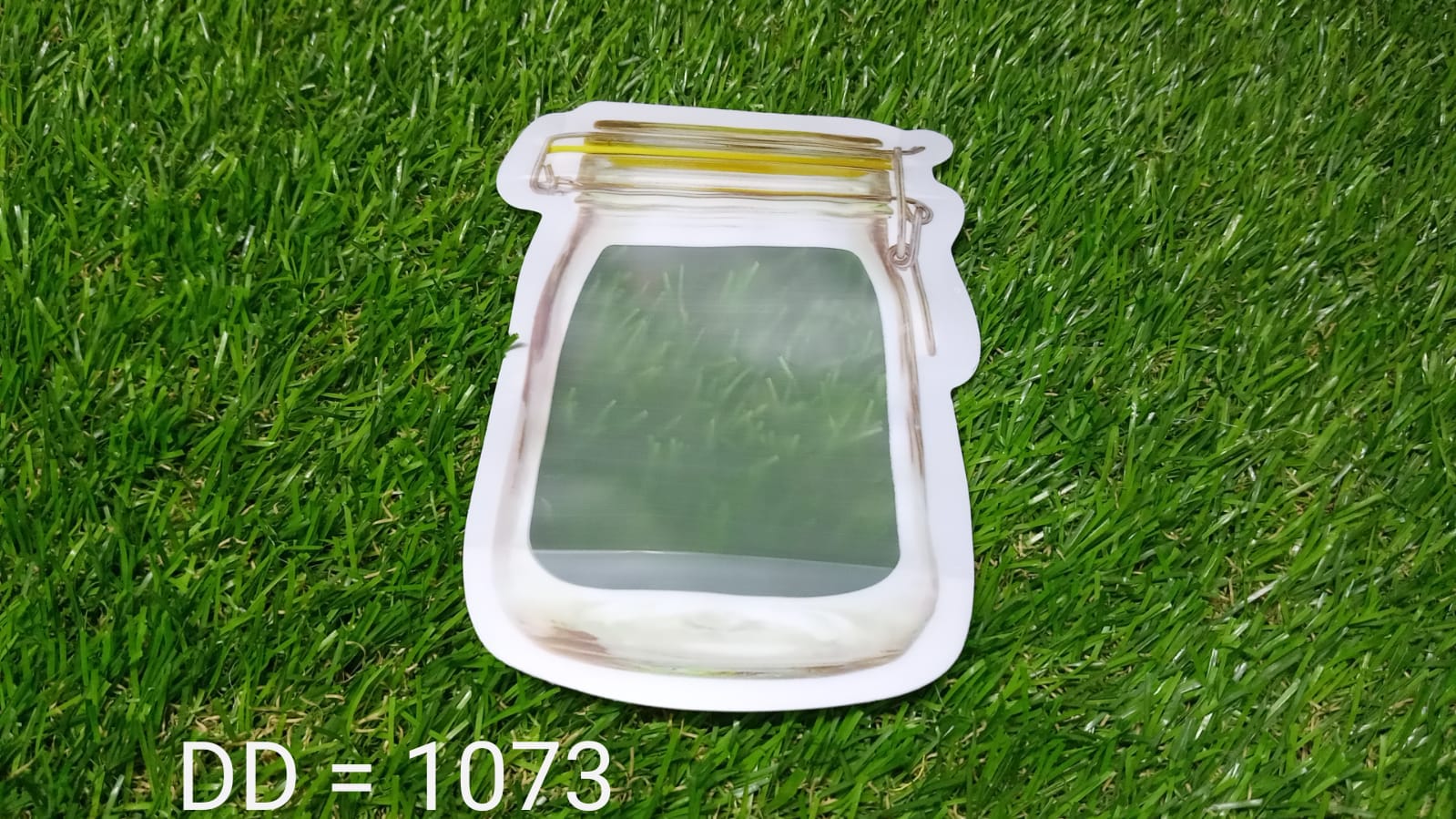 150ml plastic jar with airtight seal, featuring a zipper closure.